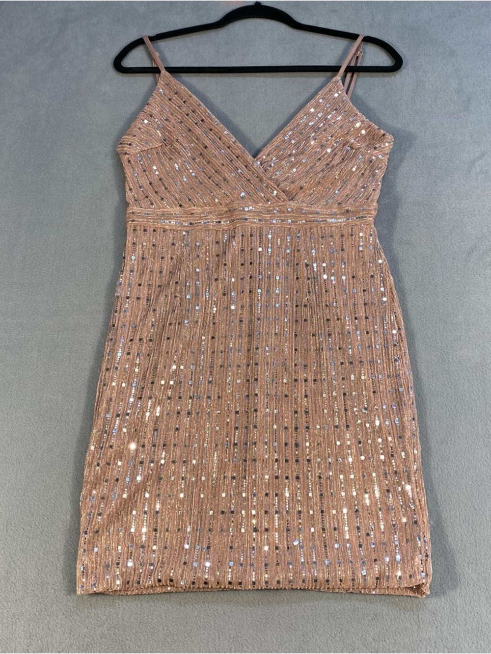 Endless Blu Women’s Soft Pink Sequin Stretchy Mini Dress w/adjustable straps, L